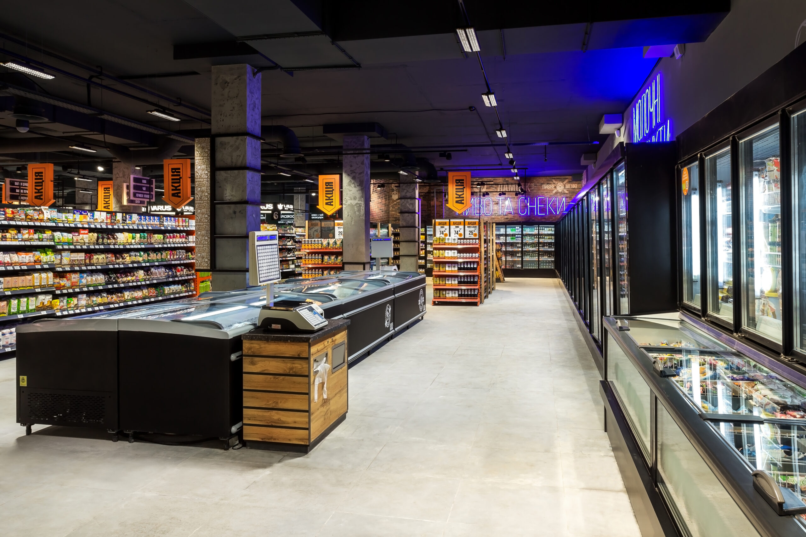 ava-tech-retail-lighting-project-winetime-03